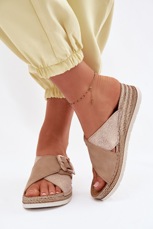 zapatillas de mujer con una plataforma para decorar con hebillas Inblu RV000012 color marrón