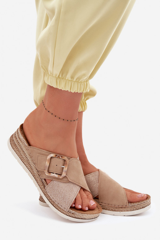 zapatillas de mujer con una plataforma para decorar con hebillas Inblu RV000012 color marrón