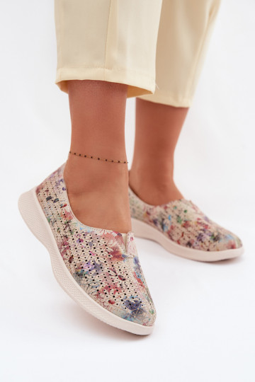 Zapatos de mujer de ante perforados Eliva en varios colores 2