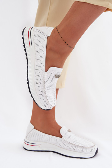 mocasines de mujerActivadoturalnej Skóry el color blanco Demela