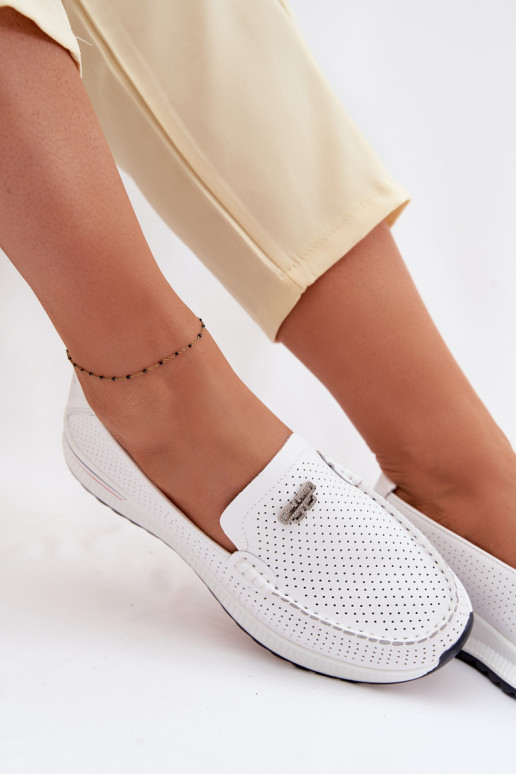 mocasines de mujerActivadoturalnej Skóry el color blanco Demela