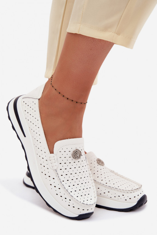 con elementos calados mocasines de mujerActivadoturalnej Skóry el color blanco Kemela