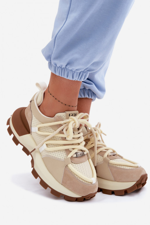 Piel de gamuza Zapatillas modelo zapatos. Femenino GOE TT2N4021 beige
