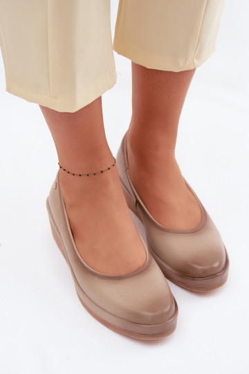 Zapatos de mujer de piel color arena con plataforma Vinceza 39987