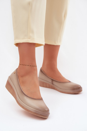 Zapatos de mujer de piel color arena con plataforma Vinceza 39987 2