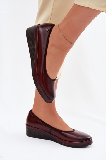 Zapatos de mujer de piel color burdeos con plataforma Vinceza 39987