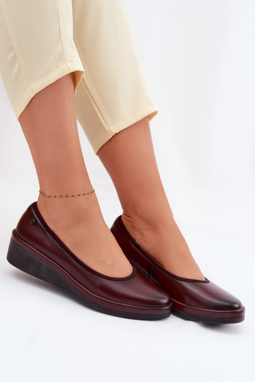 Piel zapatos Femenino con una plataforma Vinceza 39987 borgoña