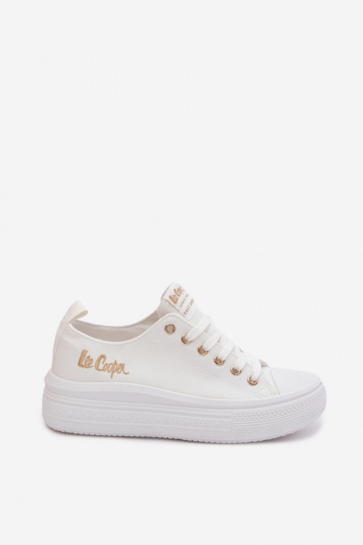 zapatos casuales con una plataforma Lee Cooper LCEN-26-44-4482 el color blanco