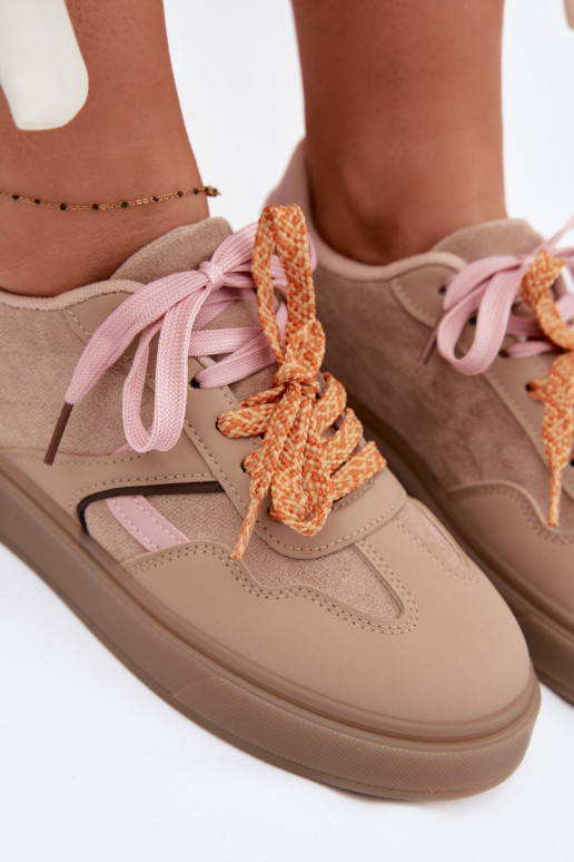 Zapatillas modelo zapatos. FemeninoPodAójnymi SznuróAkami color marrón Relisa