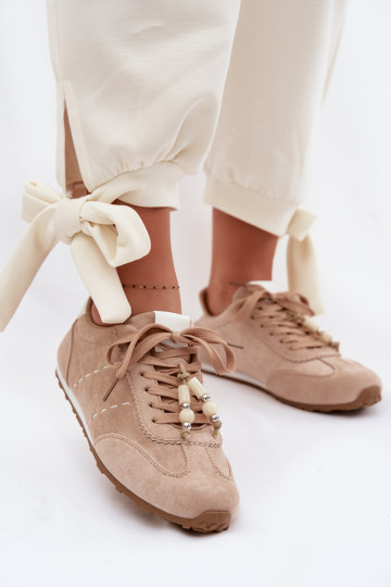 Zapatos deportivos bajos para mujer con cuentas color arena Galora 2