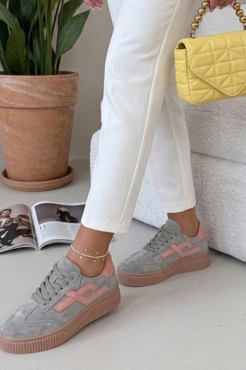 Zapatillas deportivas... 2