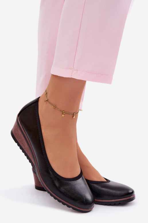 zapatos Femenino con una plataforma Vinceza 58628 de color negro