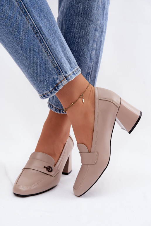 Piel zapatos Femenino con tacones Vinceza 18119 beige