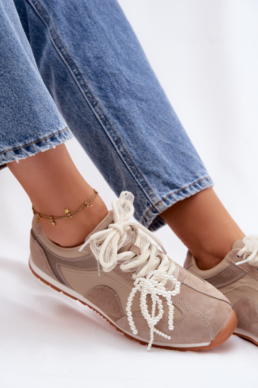 Piel de gamuza Zapatillas modelo zapatos. Femenino Big Star TT274677 beige