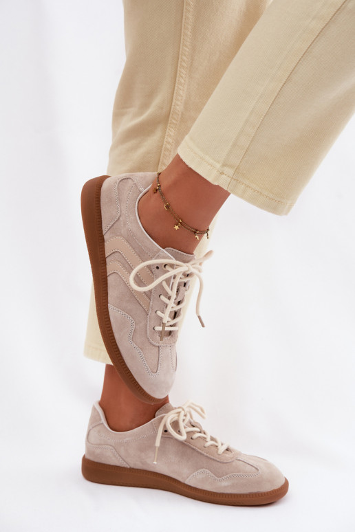 Piel de gamuza Zapatillas modelo zapatos. baja de las mujeres beige Perinae