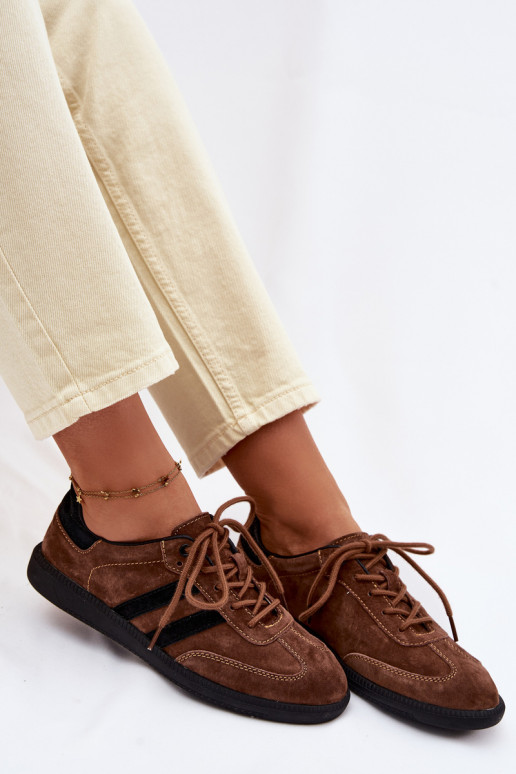 Piel de gamuza Zapatillas modelo zapatos. Femenino color marrón Ismina