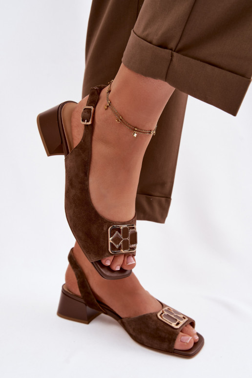 Estilo elegante sandaliasActivadoturalnego de gamuzau con tacones D&A CE61-3127 color marrón