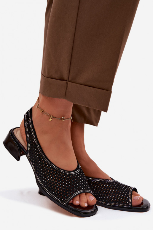 Decorado Sandalias caladas Femenino de gamuza reloj D&A CR61-3131 de color negro