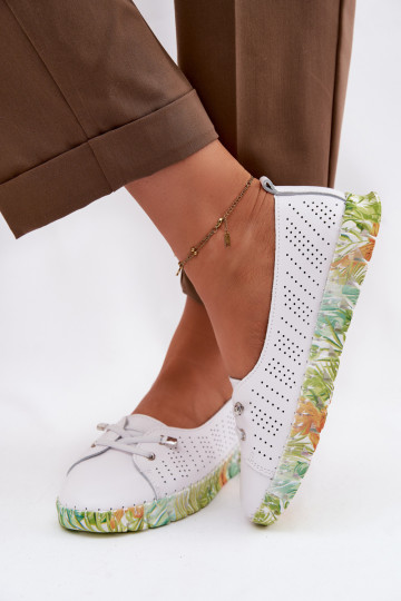 Zapatos de cuero para mujeres S.Barski GR61-5970 blancos