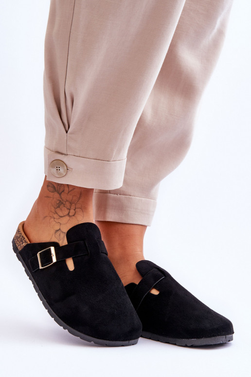 Zapatillas de ante con plataforma de corcho. de color negro Vellma