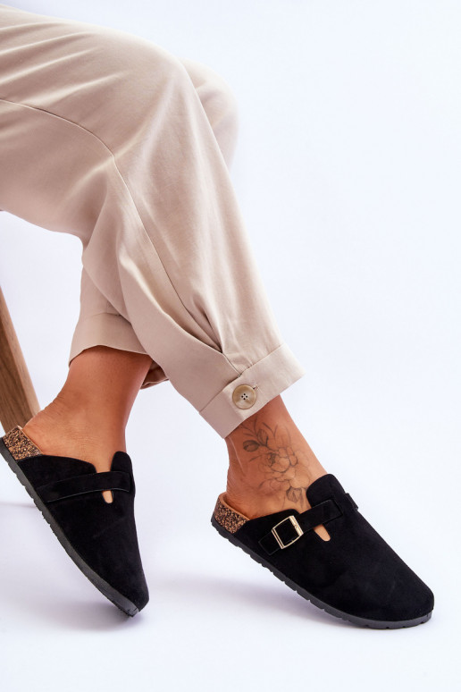 Zapatillas de ante con plataforma de corcho. de color negro Vellma