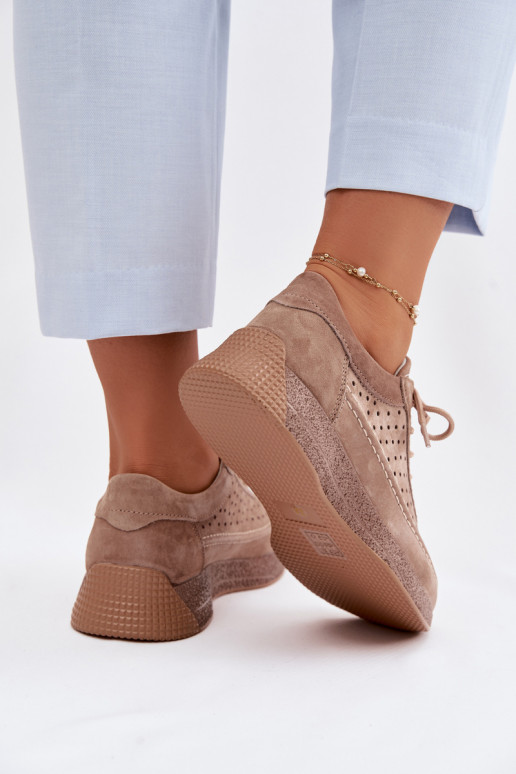 Piel zapatos Zapatillas modelo zapatos. Femenino con elementos calados Sergio Leone SP-013 color marrón