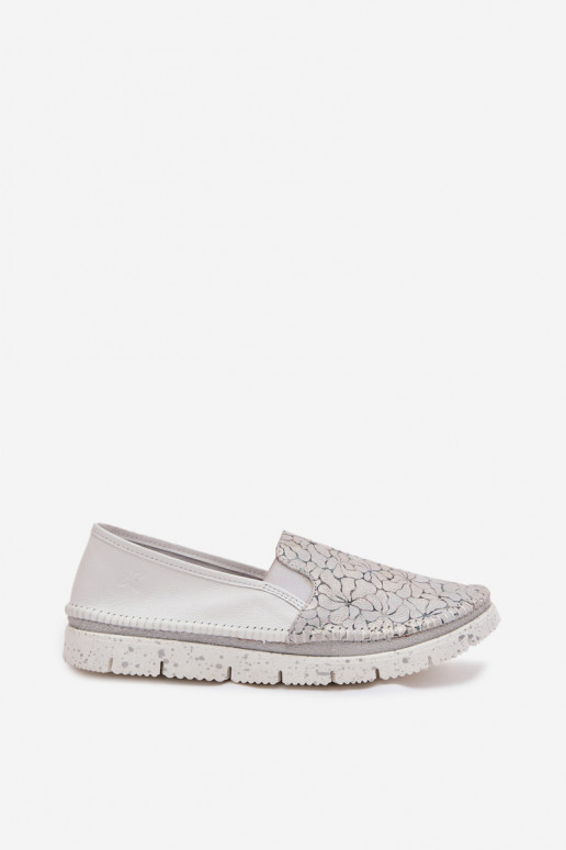 Botas de piel de mujer. Tiene queciejka 03512-70 Blanco-color plata