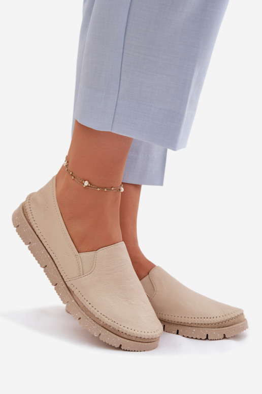 Botas de piel de mujer. Tiene queciejka 03512-04 beige