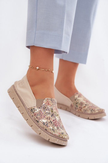 Botas de piel de mujer. Tiene queciejka 03512-67 Colores diferentes 2