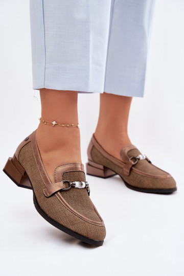 Zapatos de mujer con tacones y detalles decorativos Meliva color marrón 2