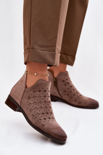 Botines de mujer con perforaciones y tacones anchos Vinceza 58626 color arena 2