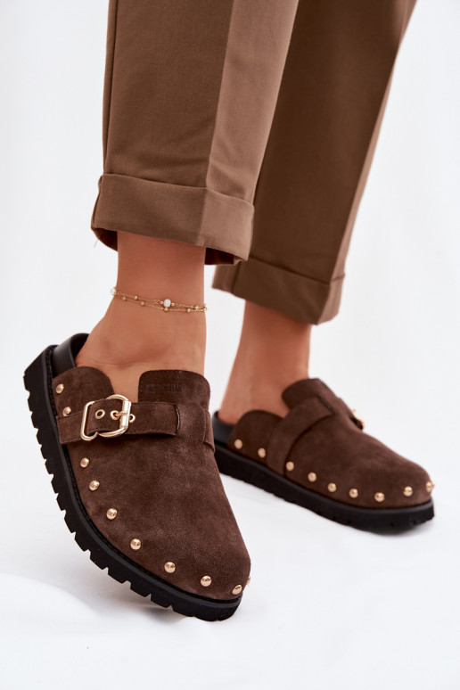 Zapatillas Zuecos de gamuza con una plataforma con remaches I con hebillas Big Star TT274952 CzekoladoAe