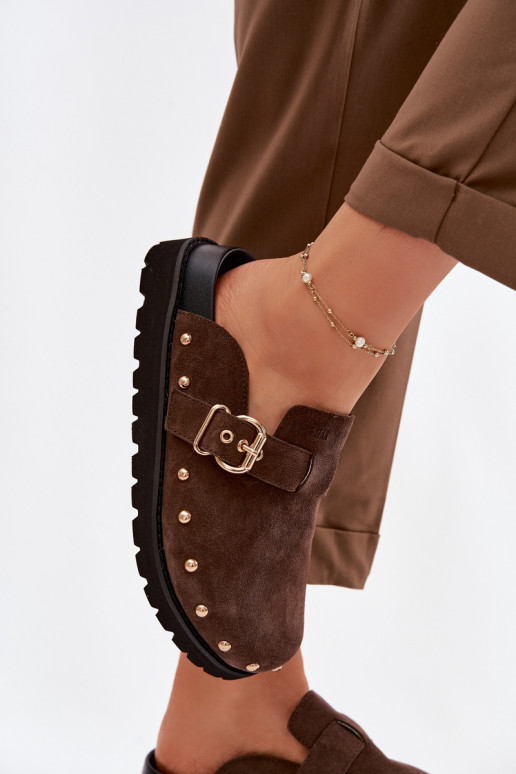 Zapatillas Zuecos de gamuza con una plataforma con remaches I con hebillas Big Star TT274952 CzekoladoAe