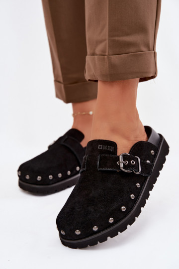 Chanclas de gamuza con plataforma, tachuelas y hebillas Big Star TT274951 color negro
