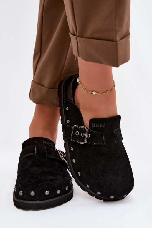 Zapatillas Zuecos de gamuza con una plataforma con remaches I con hebillas Big Star TT274951 de color negro