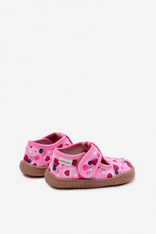 Zapatillas Barefoot Infantil Tiene queriquitas con corazones con sujetadores adhesivos Milami color rosa Talirae