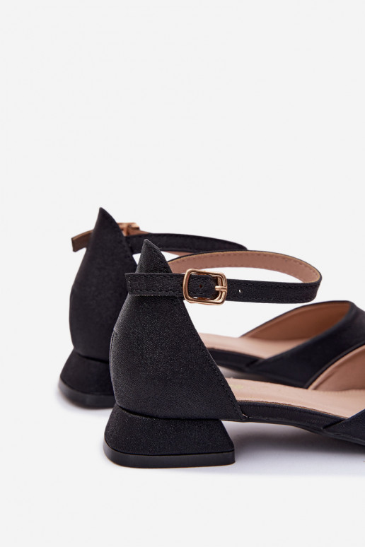 Infantil Sandalias brillantes En un tacón bajo de color negro Nelly