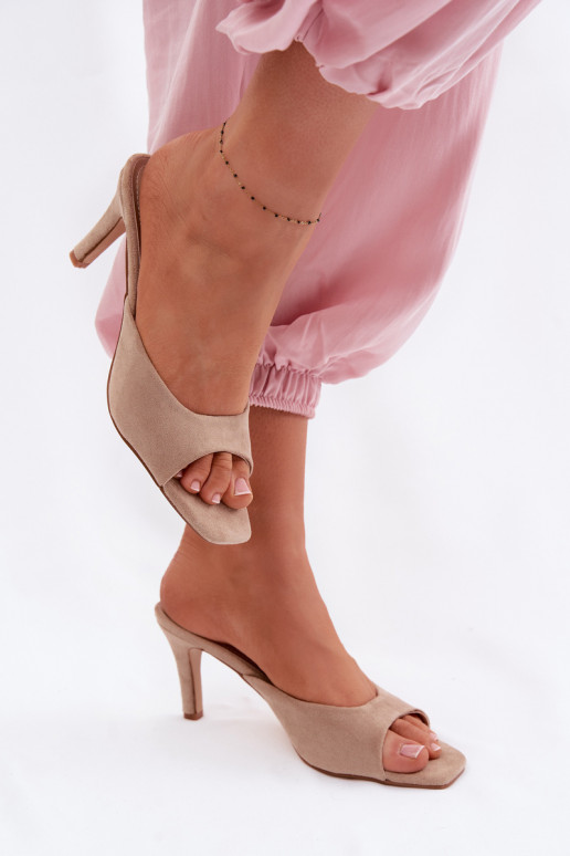 zapatillas de mujer Activado Smukłym Obcasie beige Revina