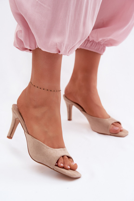 zapatillas de mujer Activado Smukłym Obcasie beige Revina