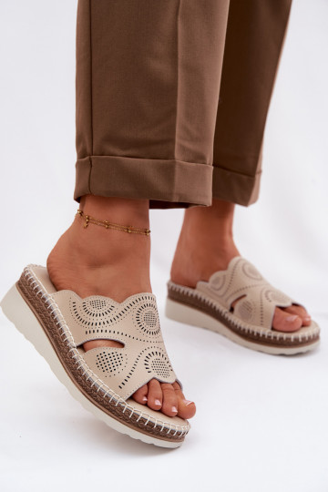 Zapatillas de cuero para mujeres con plataforma S.Barski GR61-5915 color arena 2