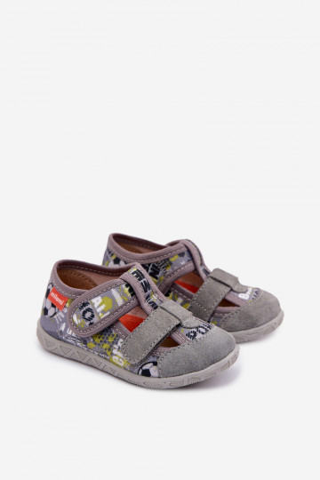 Zapatillas infantiles Milami con cierres adhesivos IN Pelotas color gris Reathiana