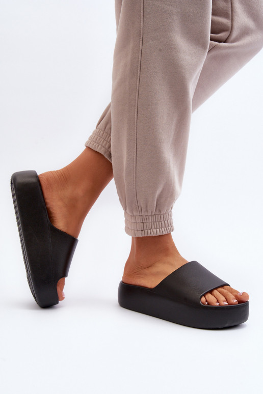 Femenino Zapatillas Sobre una suela gruesa de color negro Oreithano