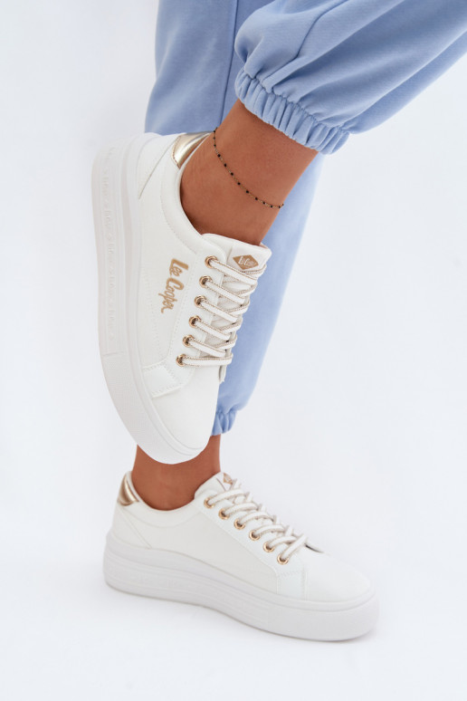 Zapatos de ocio con una plataforma Lee Cooper LCEN-26-44-4478 el color blanco