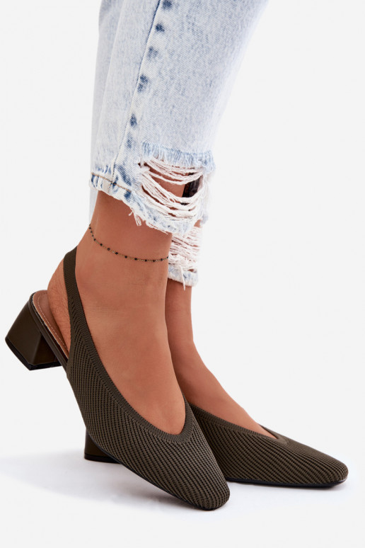  Sandalias de mujer con tacones de color caqui Tiene quercelle