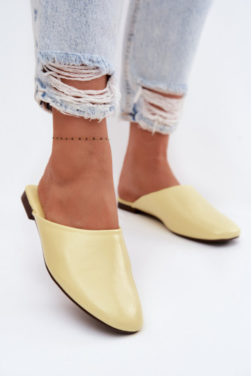 Chanclas amarillas de suela plana de cuero sintético para mujer Romelle 2