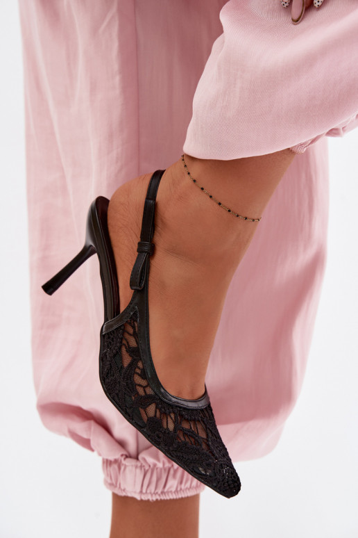 Sandalias de mujer con tacones finos con encaje de color negro Pelivelle