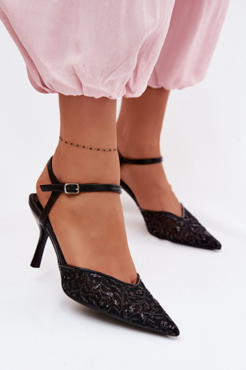 red Sandalias de mujer con tacones finoscon brilloującym Zdobieniem de color negro Laria 2