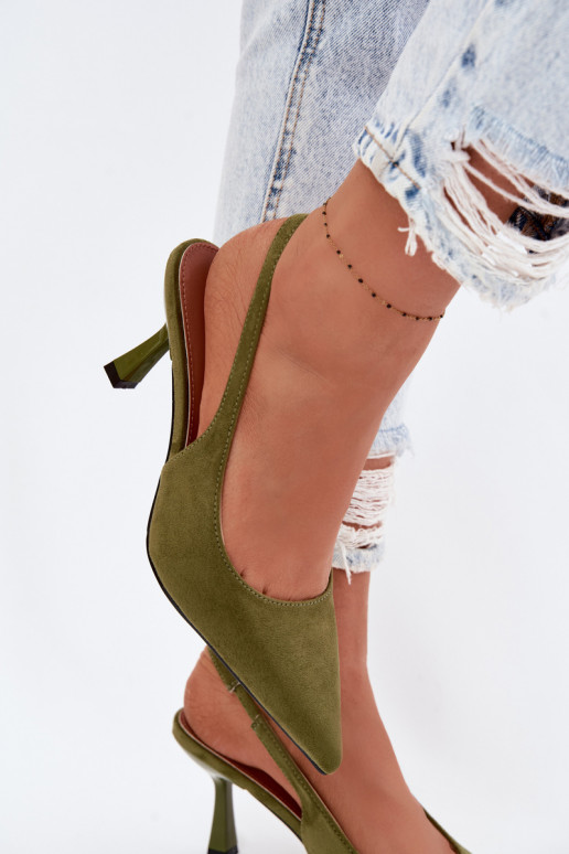 Sandalias de mujer con tacones finosImitacji de gamuzau color verde Saria