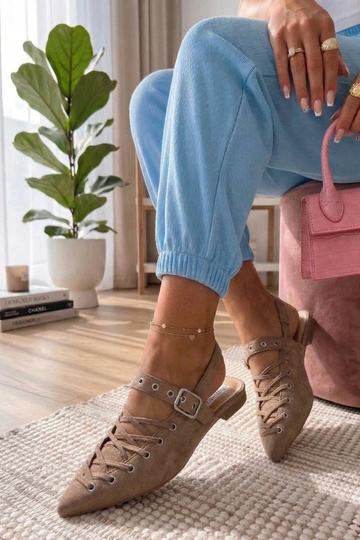 Bailarinas color caramelo...