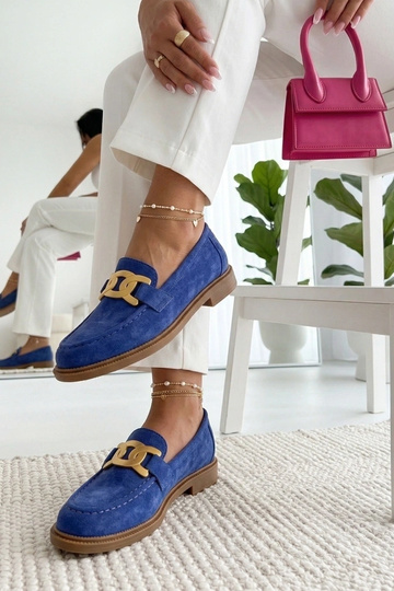 Mocasines azules con hebilla decorativa Leopoldyna